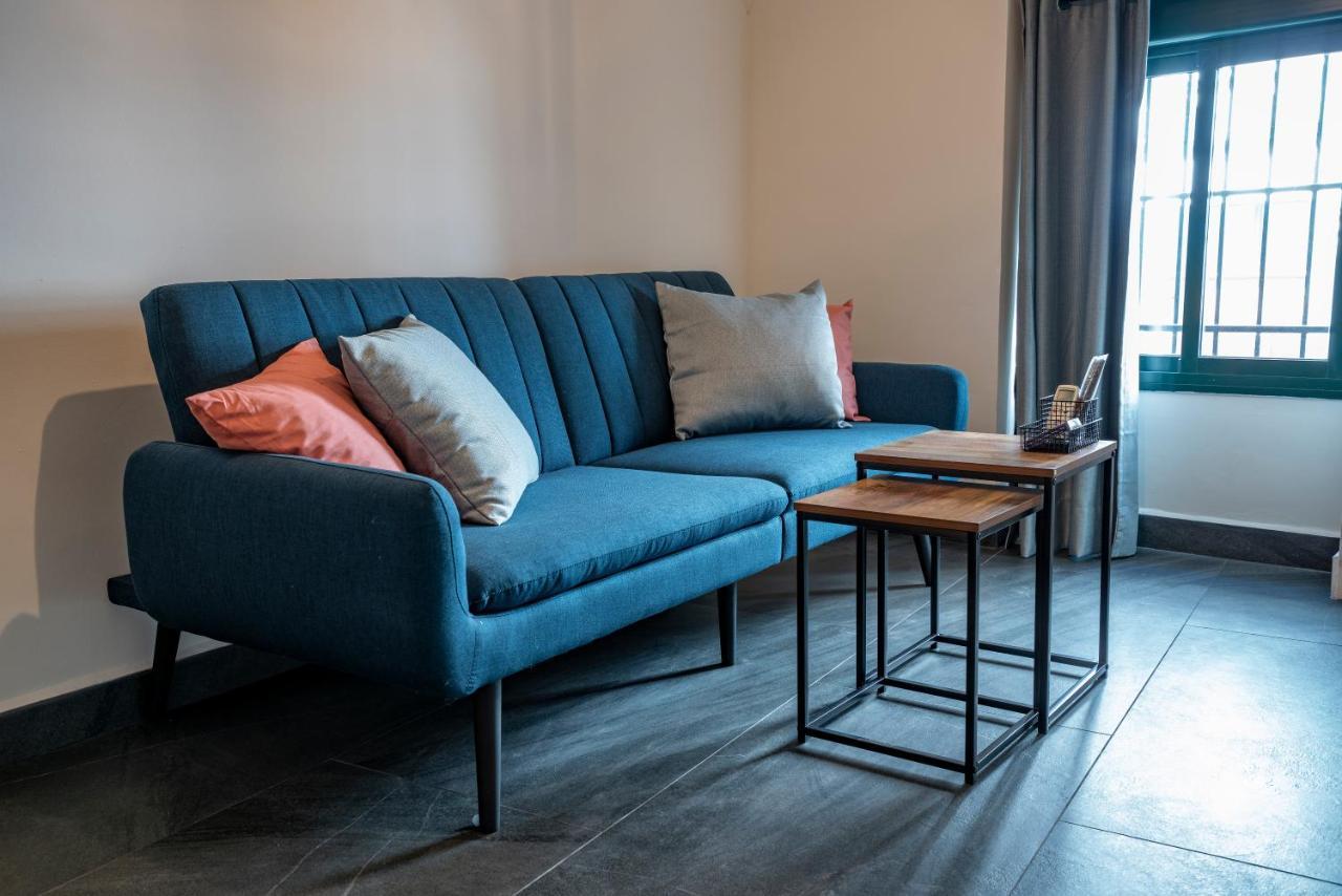 Apartamentos Caceres Historico Centro Экстерьер фото