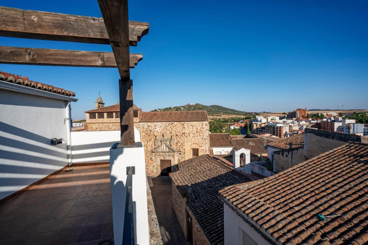 Apartamentos Caceres Historico Centro Экстерьер фото