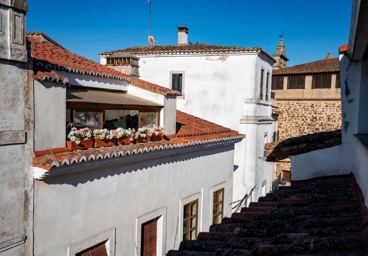 Apartamentos Caceres Historico Centro Экстерьер фото